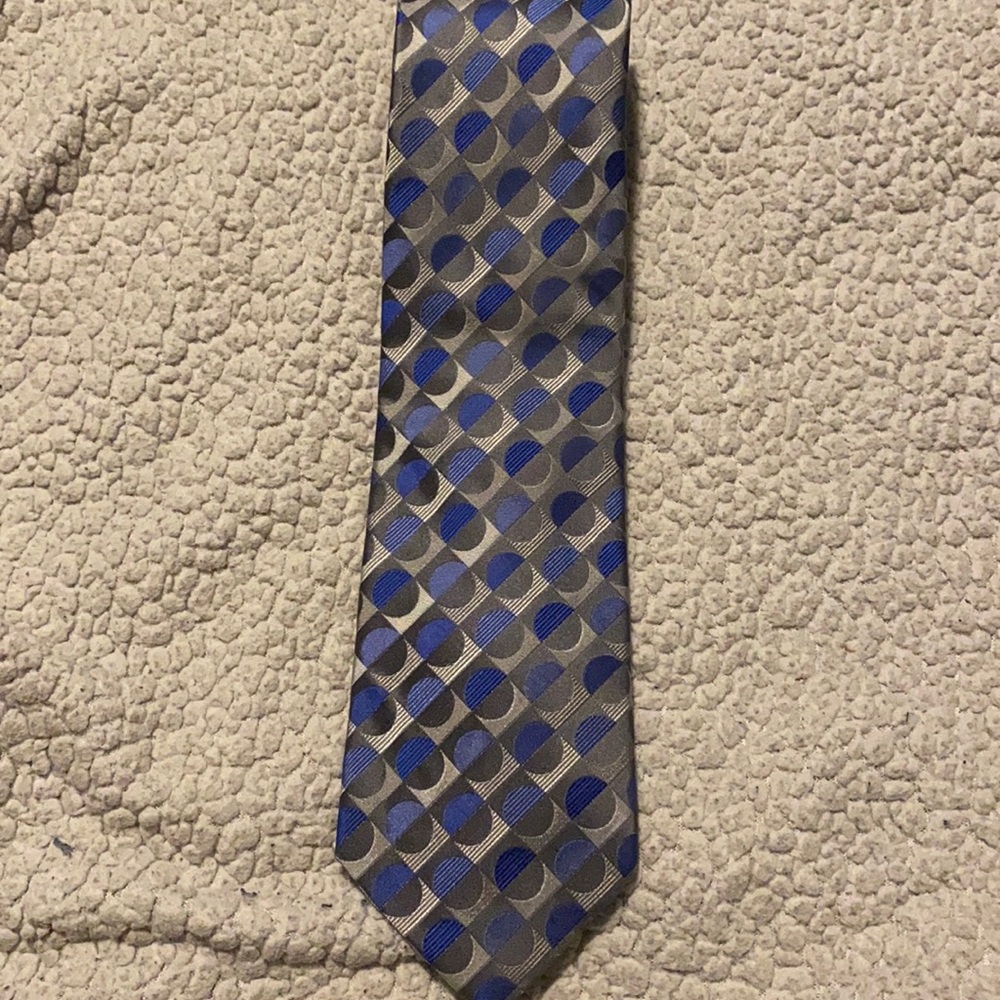 Michael Kors Gray and Blue tie